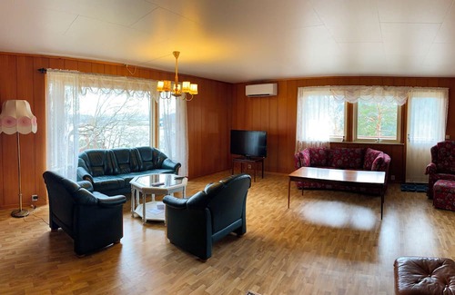 Halsa Municipality Casa | House on the coast with panoramic views