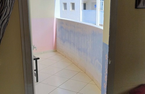 Martil Apartamento | Sunny apartment, only 10 minutes walk to Martil Beach, Mixta Complex