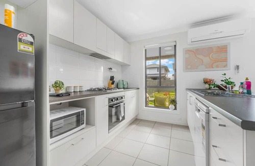Werrington Apartamento | Quiet and Cozy 4 Bedrooms in Werrington