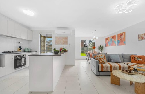 Werrington Apartamento | Quiet and Cozy 4 Bedrooms in Werrington