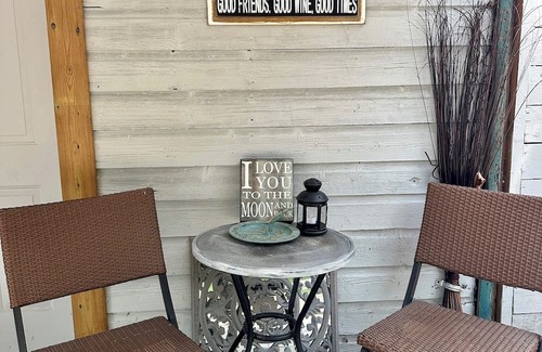 Eganville Casa | Riverside & Relax Home