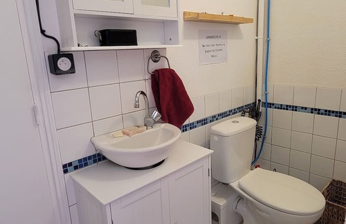 Saint-Cyr-en-Val Apartamento | Fully-equipped self-catering studio