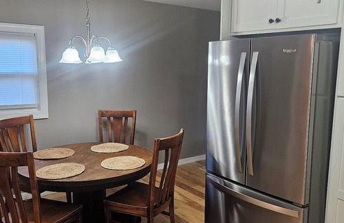 Salem Casa | Charming Salem Getaway – Comfortable, Convenient, and Close to It All