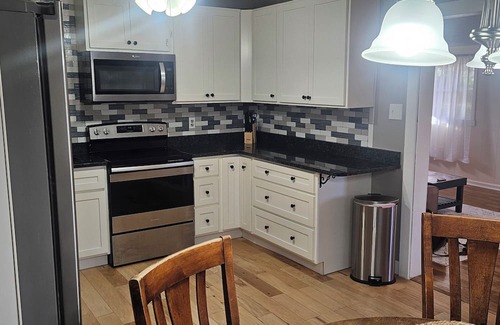 Salem Casa | Charming Salem Getaway – Comfortable, Convenient, and Close to It All