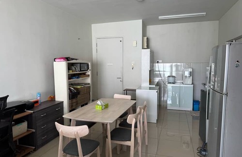 Sentul Pasar Apartamento | Maxim City Lights, 28th Floor City View with Balcony