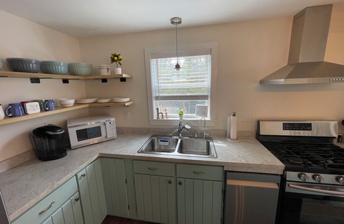Middlesex Casa | Year-round, beautiful lake front home on Canandaigua Lake. 20-min to Ski Resorts