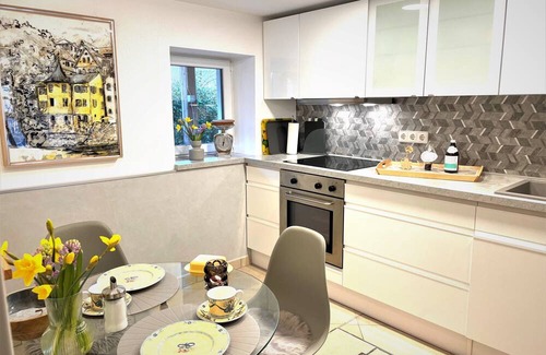 Hagelloch Apartamento | Apartment 'Graf' with Private Terrace, Shared Garden and Wi-Fi