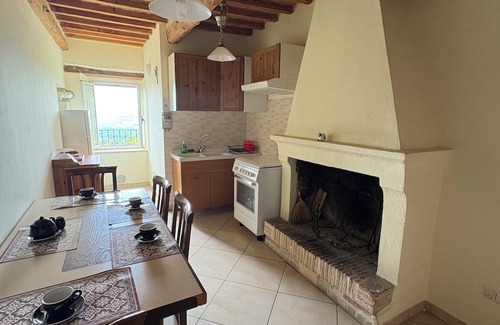 Monte Fabbri Apartamento | Foxes House - Relaxation and silence in the heart of the village of Montefabbri