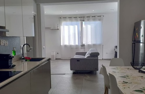 Cavagnano Villa | Villa 'Il Gelsomino' with Mountain View, Private Terrace and Wi-Fi