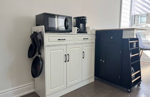 Vaughan Casa | Luxury Vaughan HomeStay – 1BR, Free Parking, Prime Location, 5Min to Wonderland