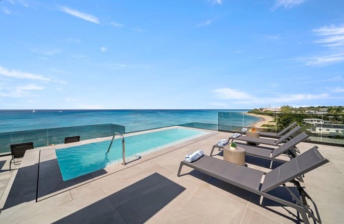 Brighton Villa | Allure 202 Summary: L