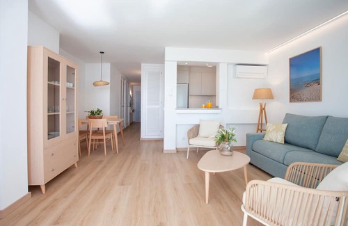 Colonia Sant Jordi Apartamento | Apartment 'Edificio Puerto - 1 Habitación F2' with Sea View, Wi-Fi and Air Conditioning