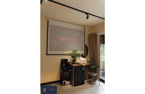 Van Mieu Apartamento | Studio w BigBalcony Niceview Free Laudry-Gym-Coffe