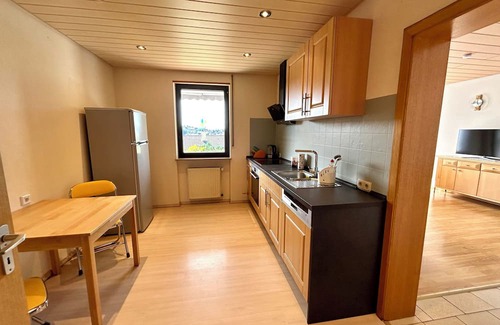 Ottweiler Apartamento | Quiet and cozy vacation apartment in Ottweiler with a view