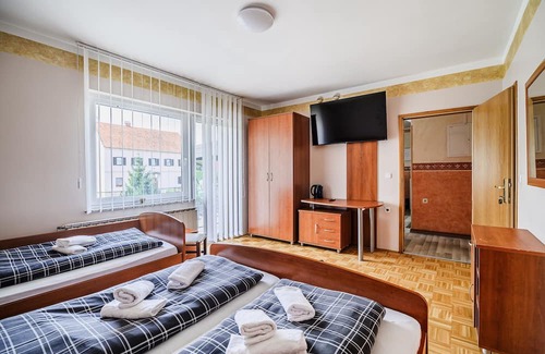 Trnovska Casa | Cozy Triple Room with Balcony at Siva čaplja