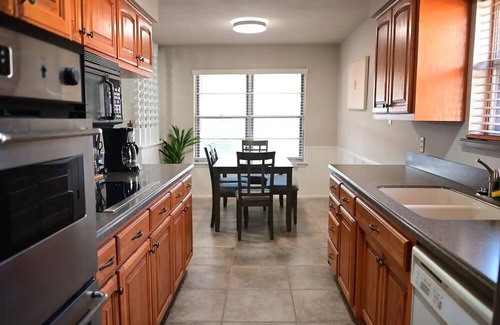 Universal City Casa | Spacious 4BR w/ Pool & Game Room Near Randolph AFB Extended Stay