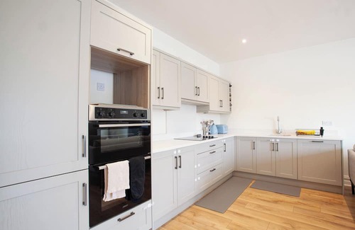 Dublin Apartamento | Modern 3BD Split-Level Home with Balcony,Dublin 16