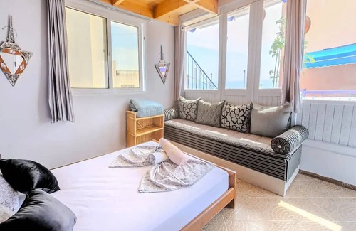 Agadir Apartamento | Bluerina - Private Room Double With Seaview and A/C And Breakfast Included