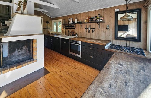 Krodsherad Casa | 2 bedroom nice home in Noresund