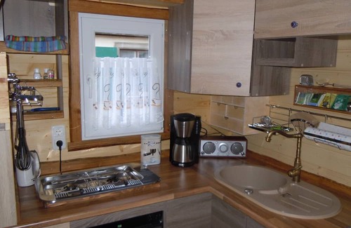Diersheim Casa | Apartment 'Schwarzwald' with Private Terrace, Wi-Fi and Air Conditioning