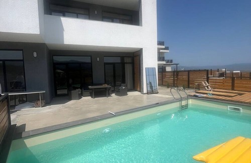 Agaraki Villa | Luxury Villa with city beautiful views in Tbilisi with warm Swimming Pool