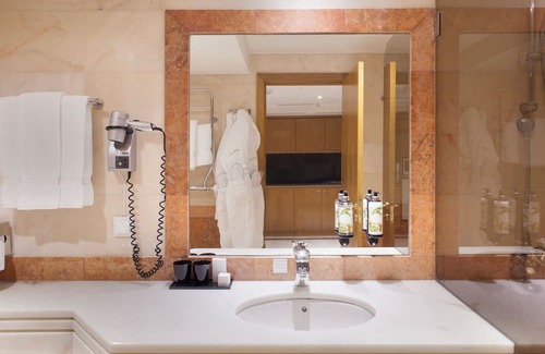 Santo Antonio Hotel | 3 Units at Altis Suites For Big Groups, w/ Kitchenettes, Pet-friendly!