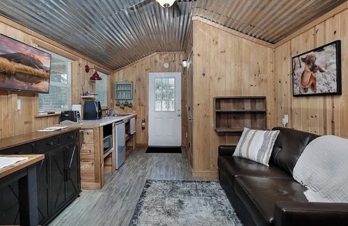 Centerville Apartamento | Pixie's Porch Tiny Home