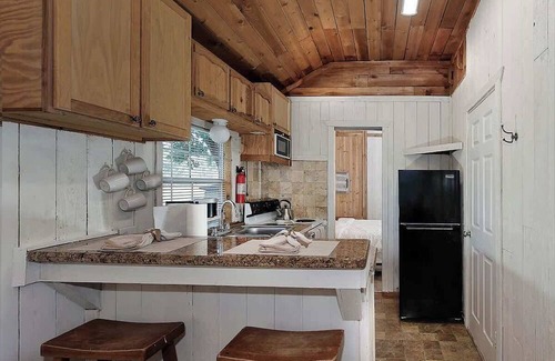 Centerville Cabina | The Omni Cabin At Our Texas Ranch