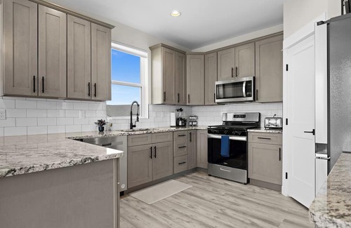 Casper Casa | Serenity Summit Retreat – Spacious Casper Stay with Stunning Views