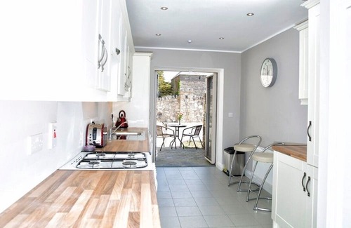 Leixlip Cabaña | Alensgrove Cottages No. 02