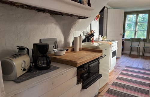 Hogsby Municipality Casa | Hus Blommekulla - Historic Swedish house in a secluded location with boats & pure nature