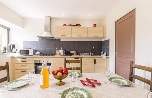 Herenguerville Cabaña | Encantadora casa de piedra con jardín, bicicletas y WIFI en Quettreville-sur-Sienne