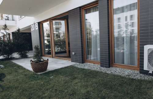 Katowice Apartamento | The Comfortable Bazantow Park Modern Suite