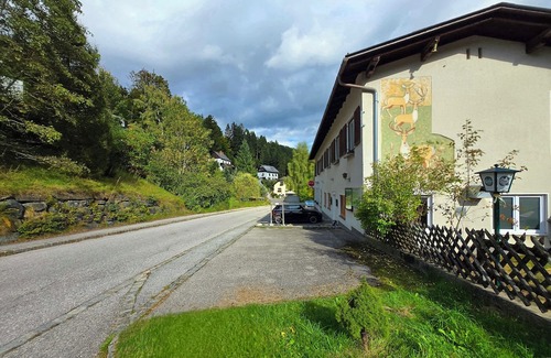 Aspangberg-Sankt Peter Chalet De Esquí | Cozy Mountain Chalet in Austrian Alps for Skiing & Events, ~1h to Vienna&Airport