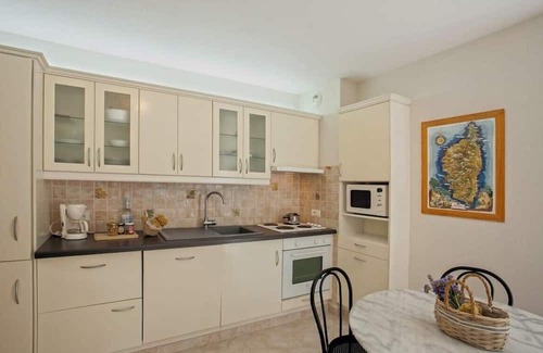 Santa-Severa Apartamento | Casa Le Sureau