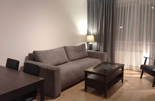 Krotoszyn Apartamento | Fully Renovated Condo in Krotoszyn close to Centre, Grocery Store and Free WiFi