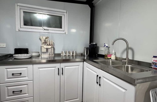 Valinda Complejo | Amazing resort with AC in La Puente - 2 bedrooms container house