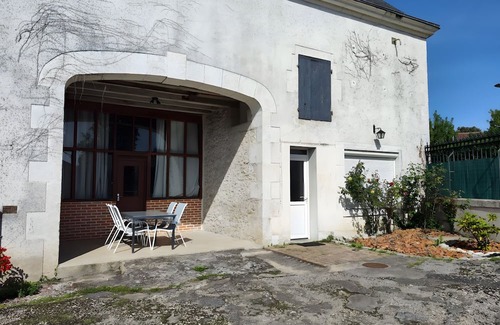 Mer Apartamento | Apartamento 'Gîte Du Moulin Béchereau' con Terraza Privada, Jardín Compartido y Wi-Fi