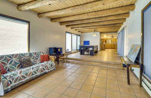 Polvadera Casa | Perfect For Groups! Socorro Home Near NM Tech