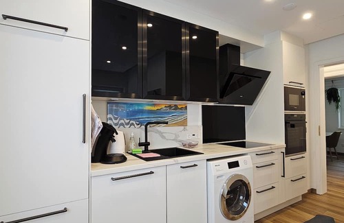 Stuttgart Apartamento | The Exotic Tropical Palace - ComfyHome Apartments Stuttgart