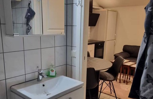 Olofstorp Apartamento | Villa Olofstorp Near Volvo/SKF