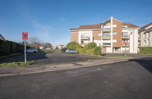Woippy Apartamento | Le Cookie - 4 pers' - 2 beds - Station 50m - Garage