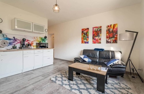 Woippy Casa | House 240m² - 7ch - 16pers' - 2sdb - 10TV - Wifi
