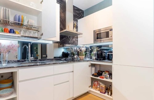 Egia Apartamento | BIG Full Apart 4 ROOMS in a Centric Home Parking Included