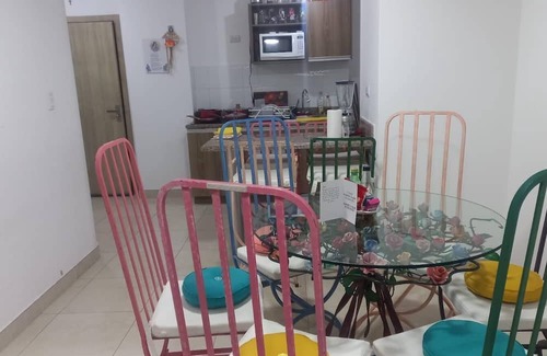 Andes Apartamento | Vacaciones en Torre Mediterránea: depa 3 hab. con piscina y balcón