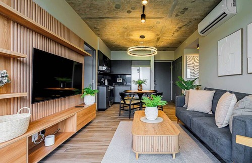 Panama City Apartamento | w* | Trendy 2BR w/Balcony in the Heart of Centriqo