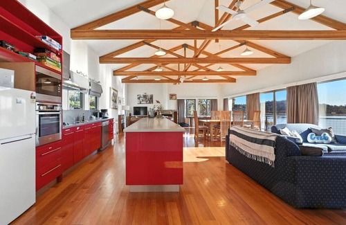 Miena Apartamento | Lakeside Retreat, Miena