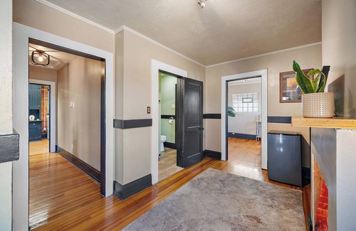 Pueblo Casa | Charming 2-bedroom building in Pueblo