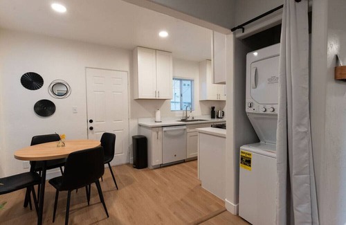 North Park Casa | Relaxing Retreat in North Park – 3943