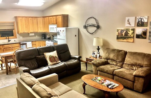 Clay County Cabina | Charming Camping Cabin Rental for Families near Milford Lake, Kansas